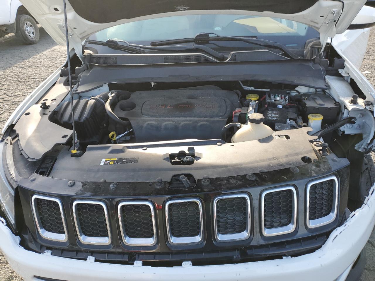 VIN 3C4NJCBB8KT832260 2019 JEEP COMPASS no.12