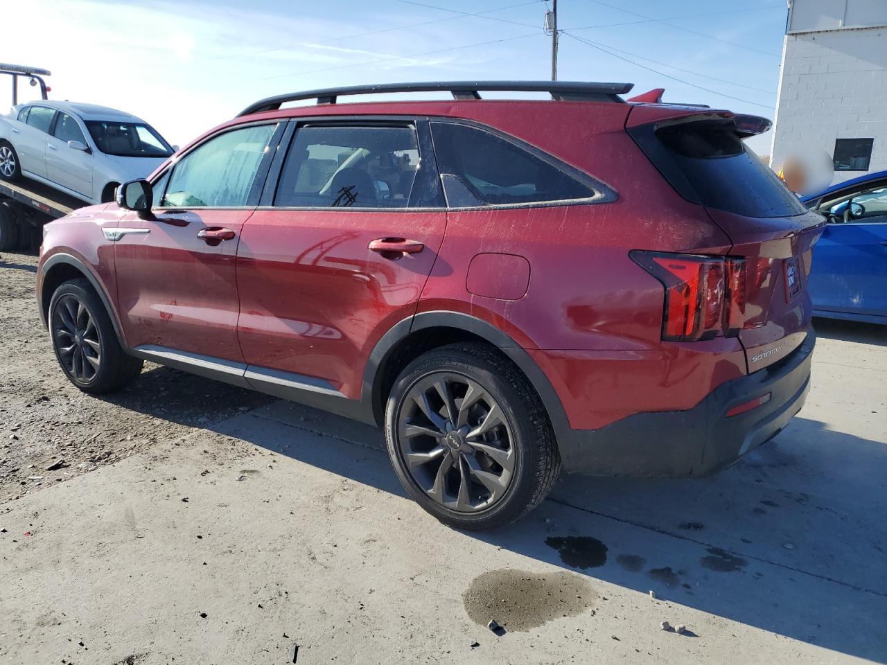 2023 Kia Sorento - Image 2