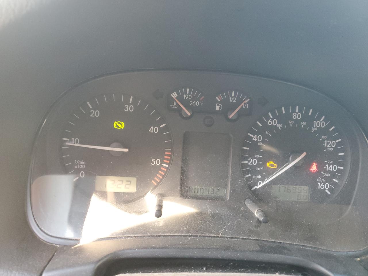 2004 Volkswagen Golf Gl Tdi VIN: 9BWFR61J344033511 Lot: 83909614