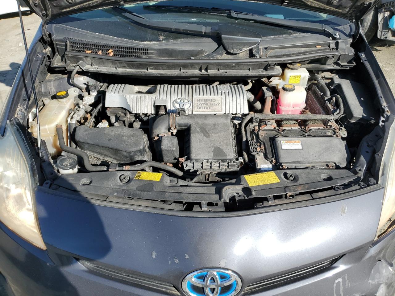 2014 Toyota Prius - Image 11