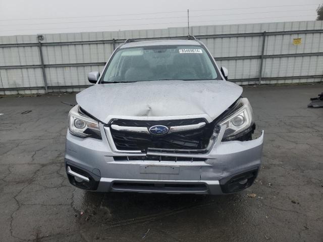  SUBARU FORESTER 2018 Silver