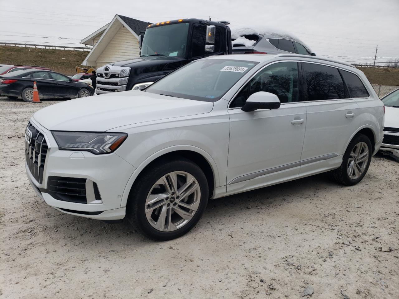 2023 Audi Q7 - Image 1