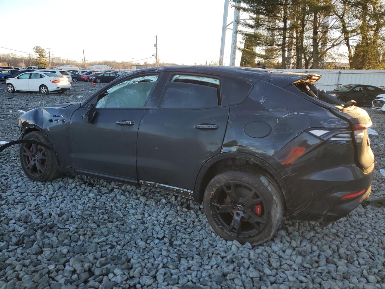 2022 Maserati Levante - Image 2