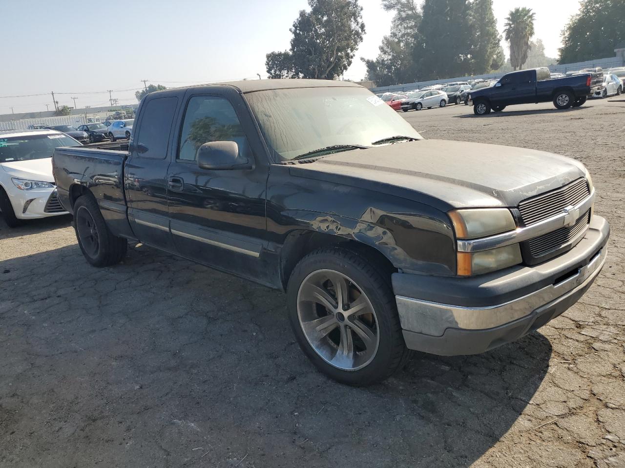 2003 Chevrolet Silverado - Image 4
