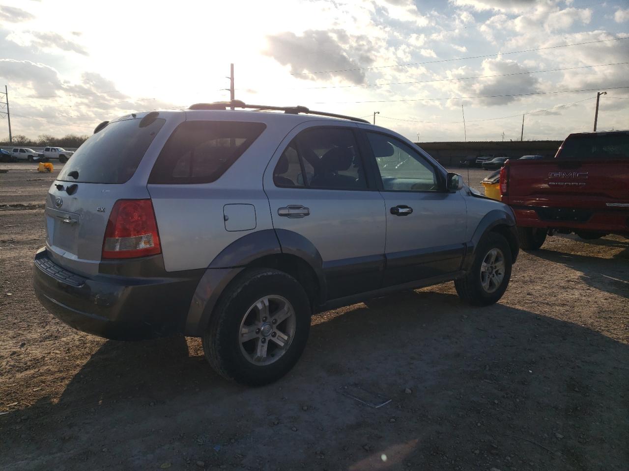 2006 Kia Sorento - Image 3