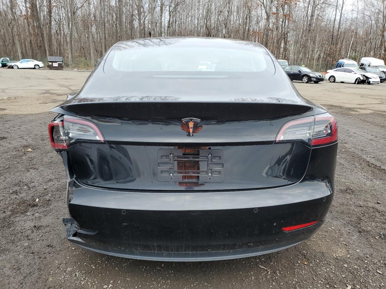 2018 Tesla Model 3 VIN: 5YJ3E1EAXJF154501 Lot: 83821004