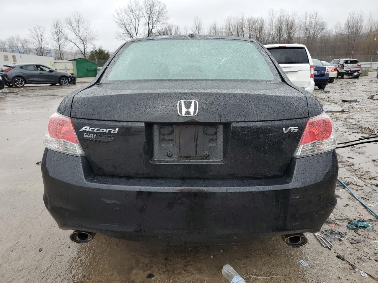 2010 Honda Accord - Image 6