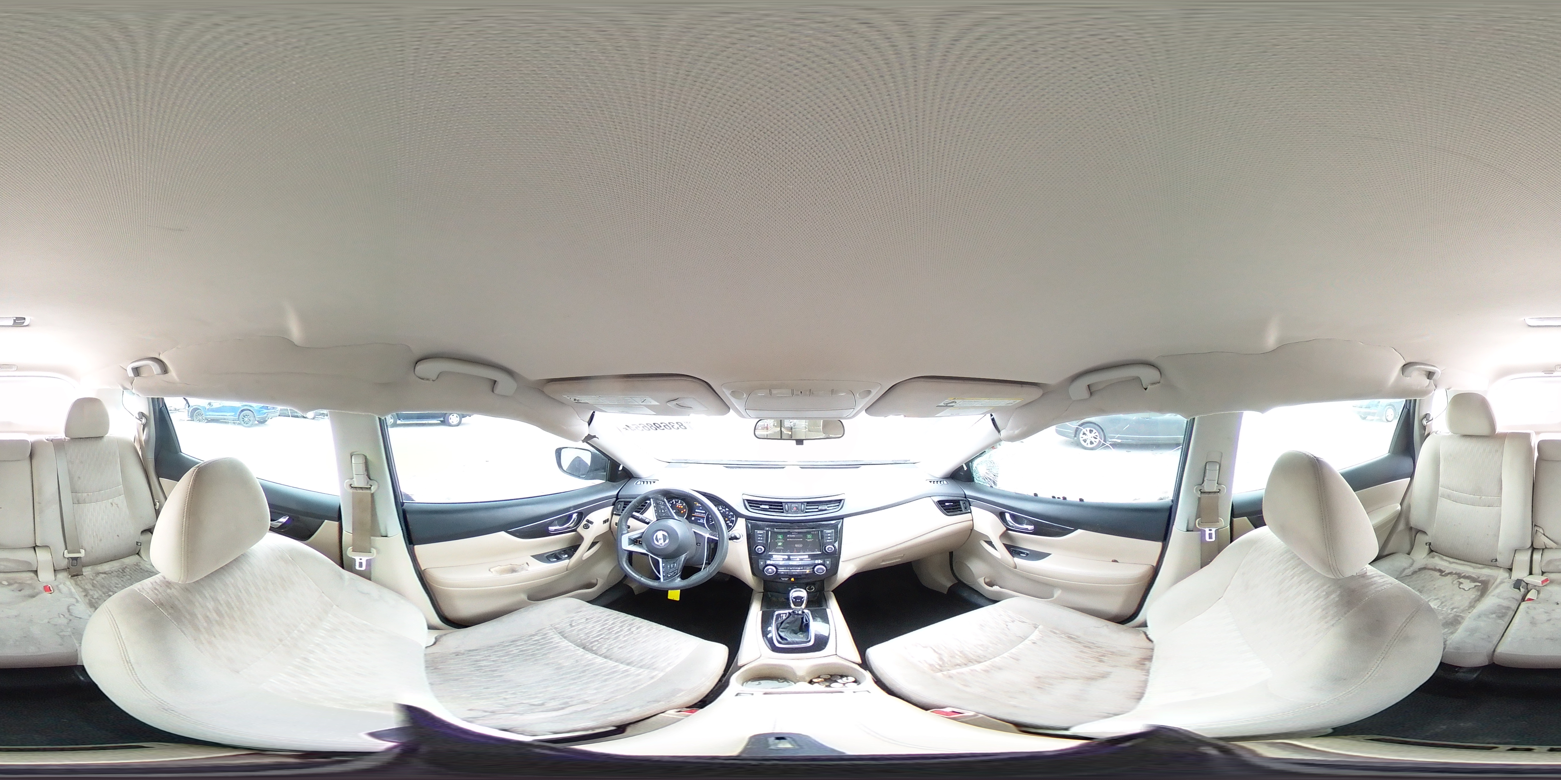 2018 Nissan Rogue - Image 13
