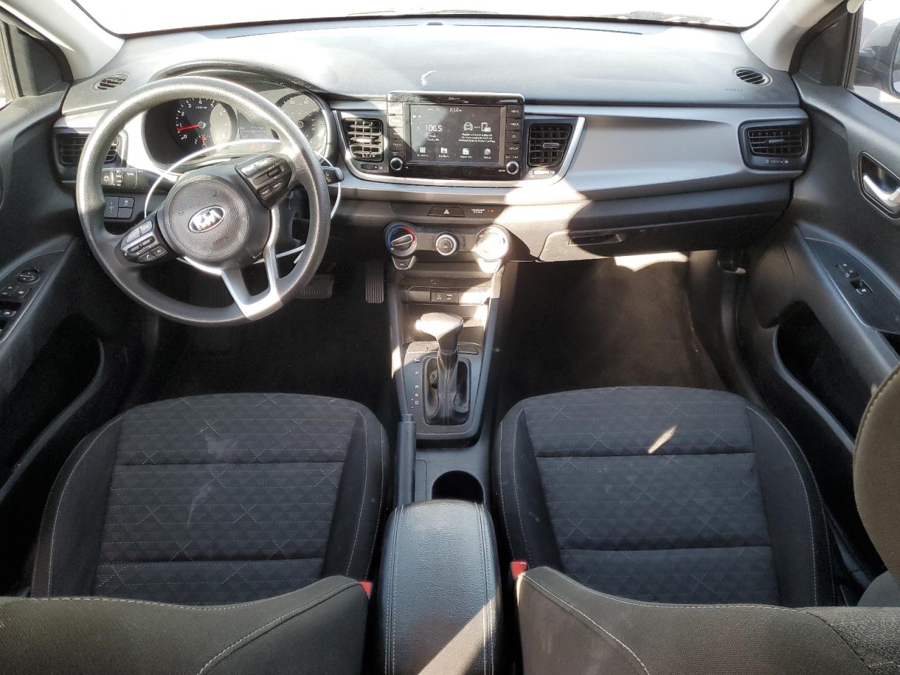 2020 Kia Rio - Image 8