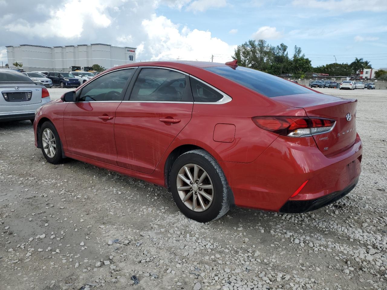 VIN 5NPE24AF0JH670629 2018 HYUNDAI SONATA no.2