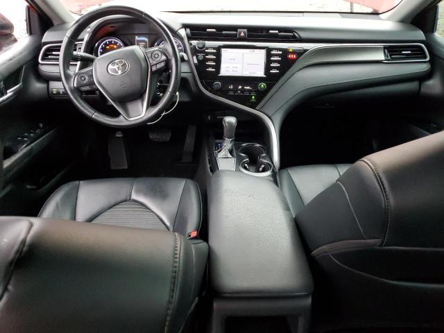  TOYOTA CAMRY 2019 Czerwony