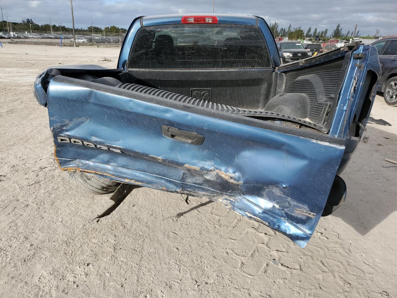 2003 Dodge Ram 1500 St VIN: 1D7HA18D73S331511 Lot: 84178304