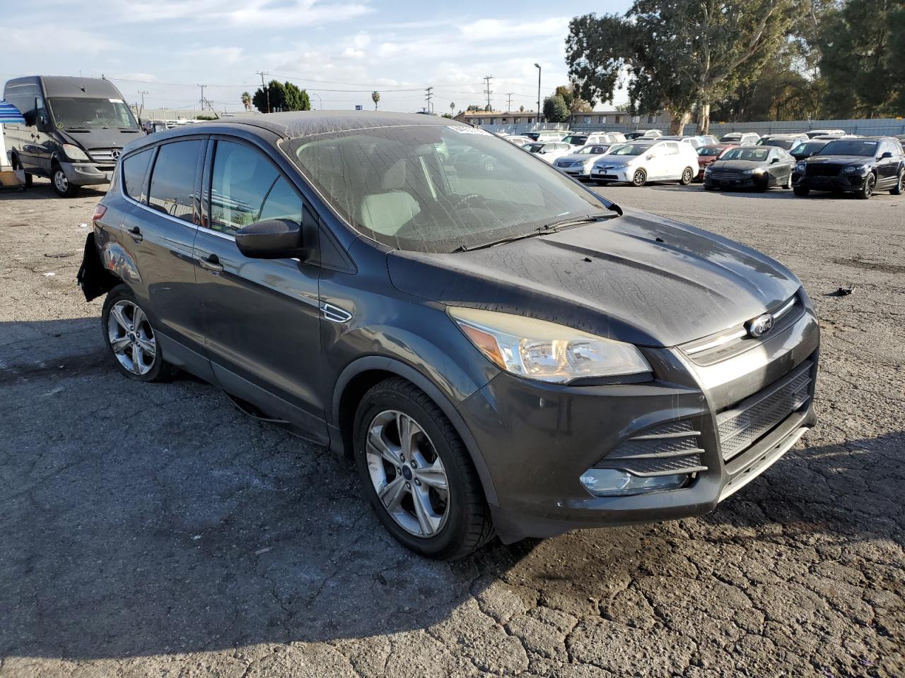 VIN 1FMCU9GX3GUC13936 2016 FORD ESCAPE no.4