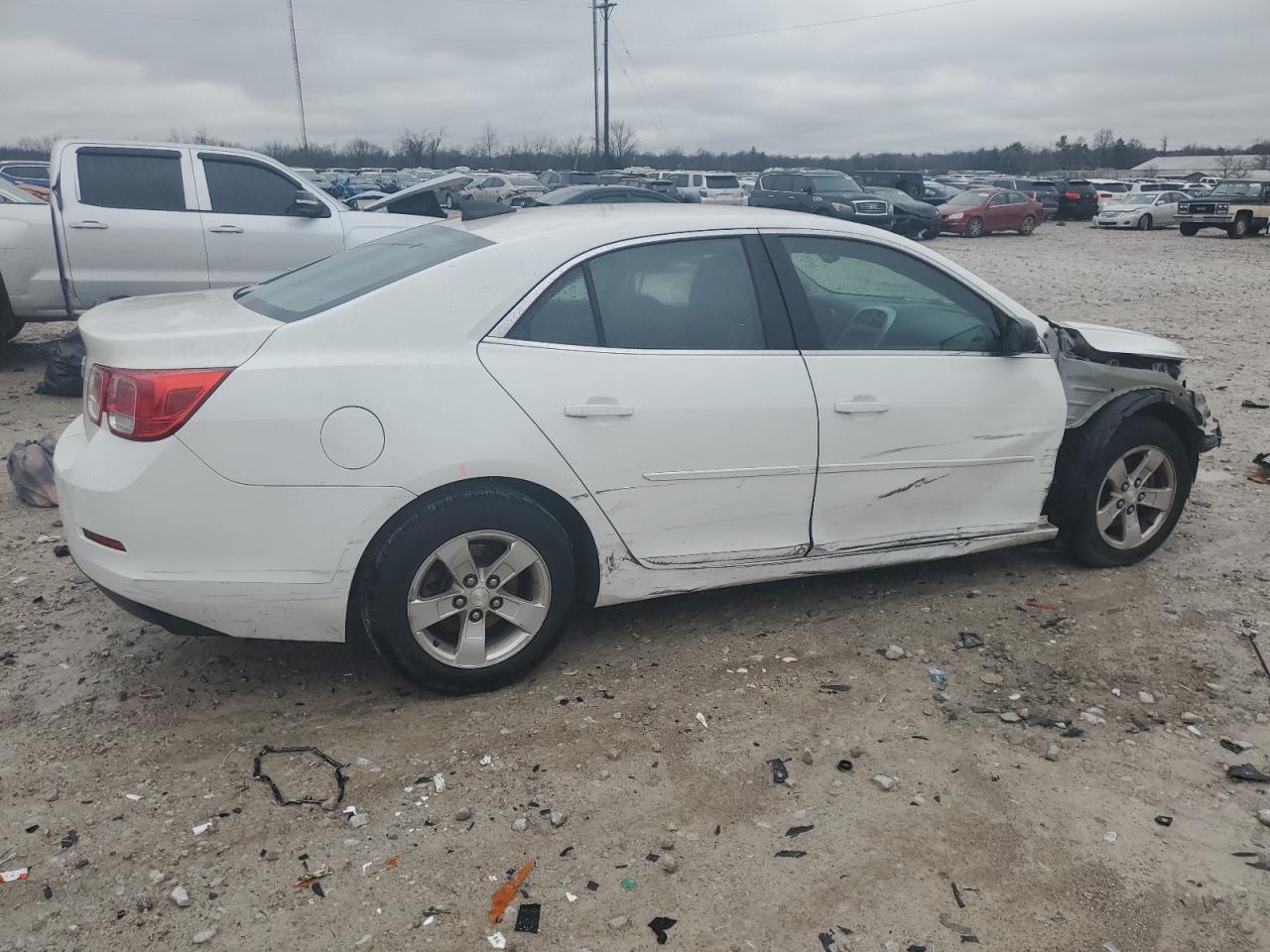 2015 Chevrolet Malibu - Image 3