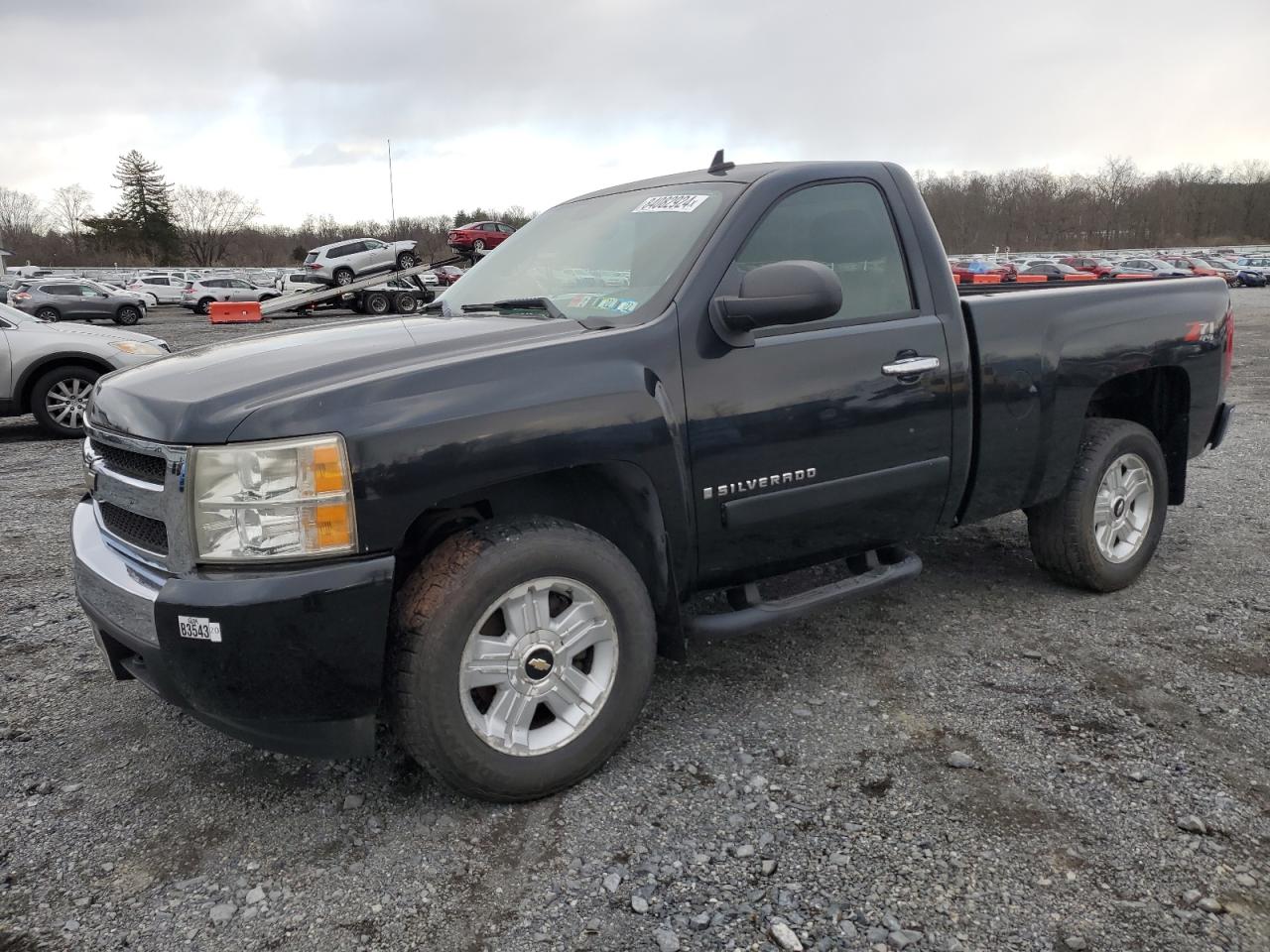 2007 Chevrolet Silverado - Image 1