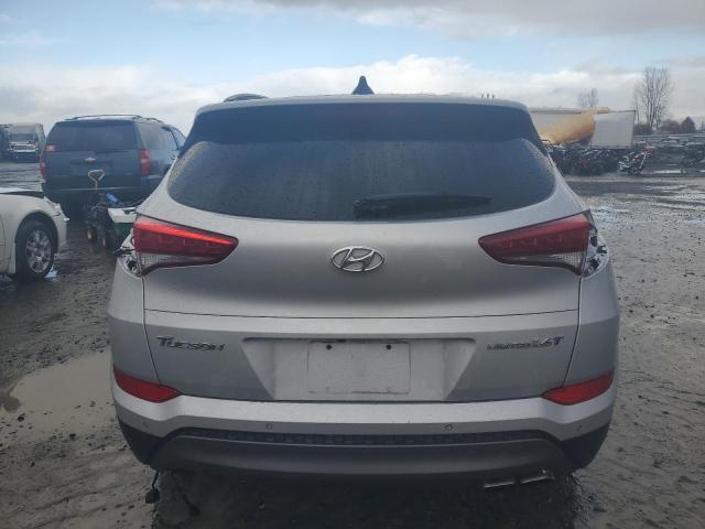  HYUNDAI TUCSON 2016 Srebrny