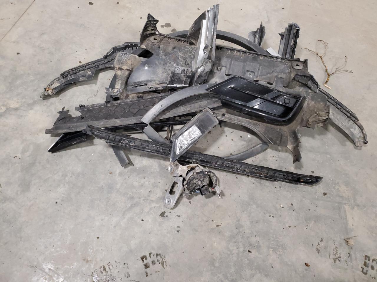 2021 Volkswagen Tiguan - Image 13