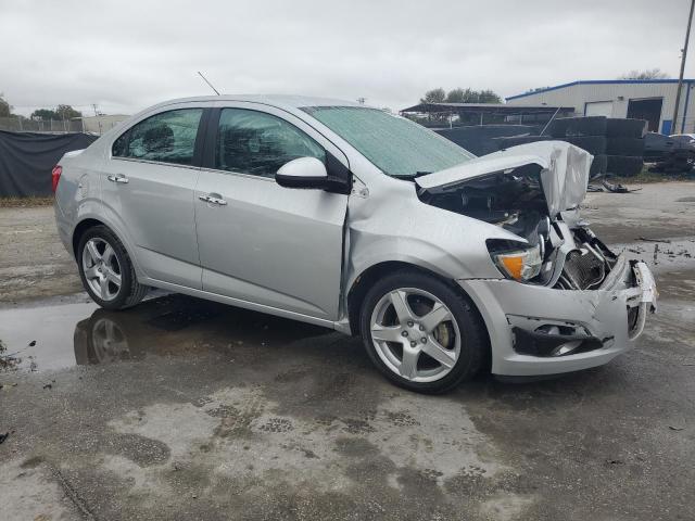  CHEVROLET SONIC 2016 Серебристый