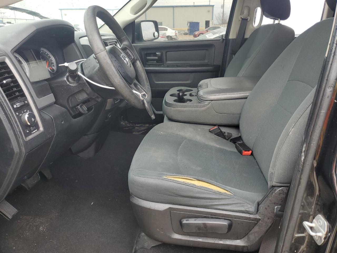2016 RAM 1500 - Image 7