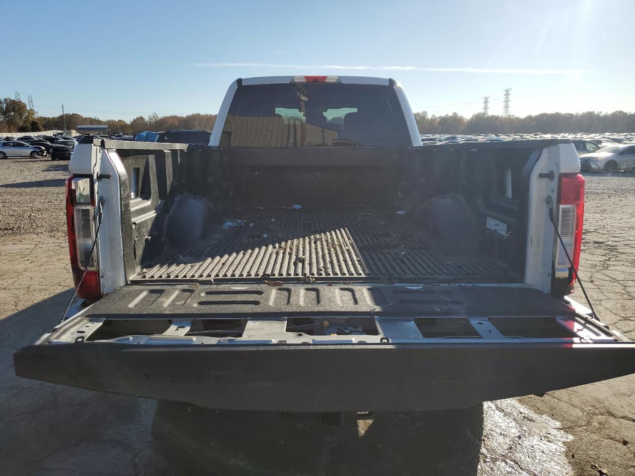 2019 Ford F250 Super Duty VIN: 1FT7W2B63KED13320 Lot: 83451284