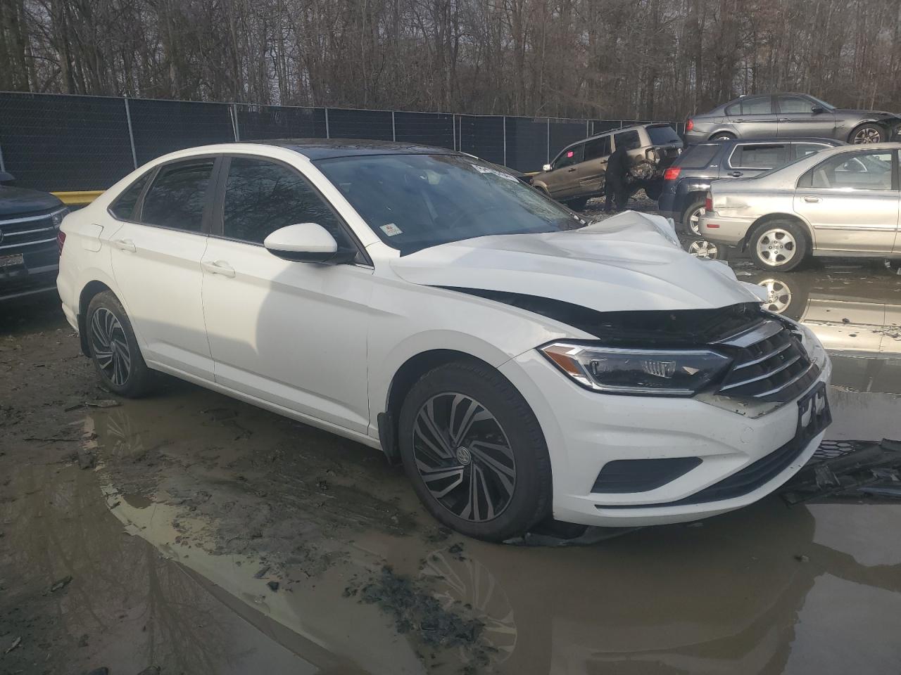 2020 Volkswagen Jetta - Image 4