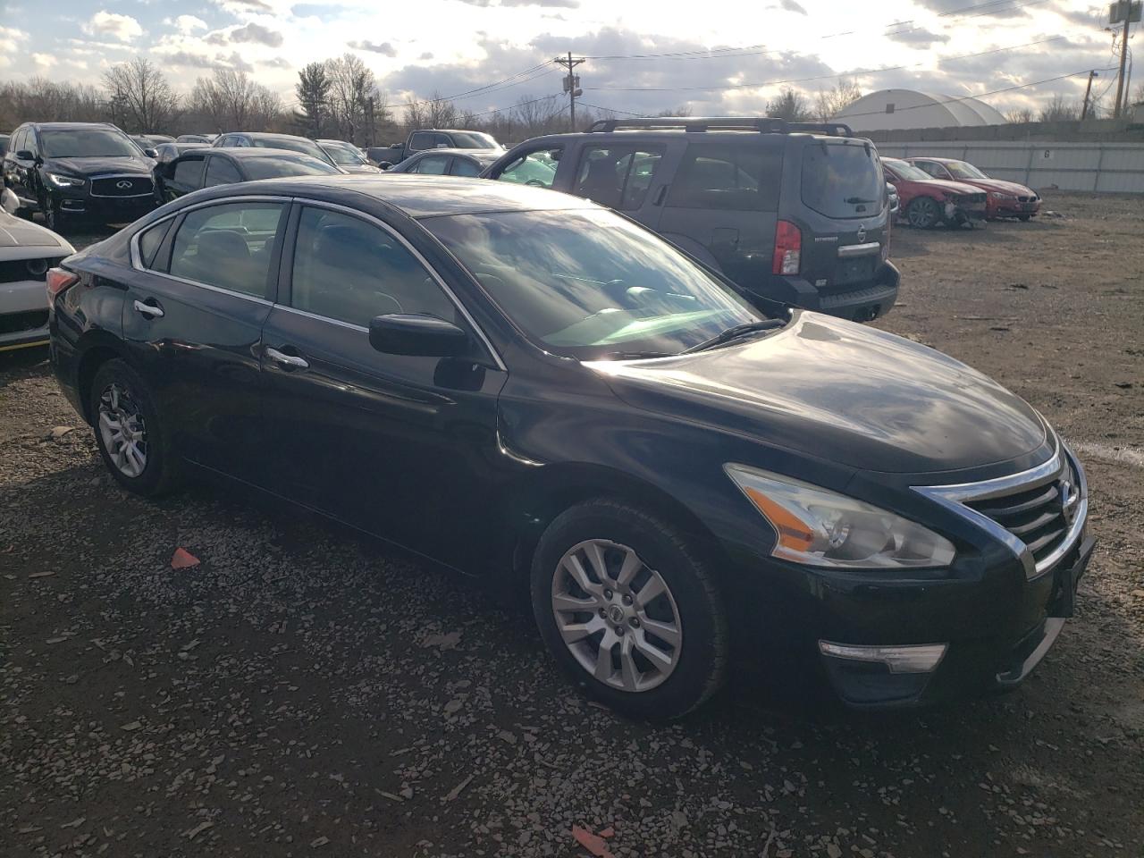 2015 Nissan Altima - Image 4