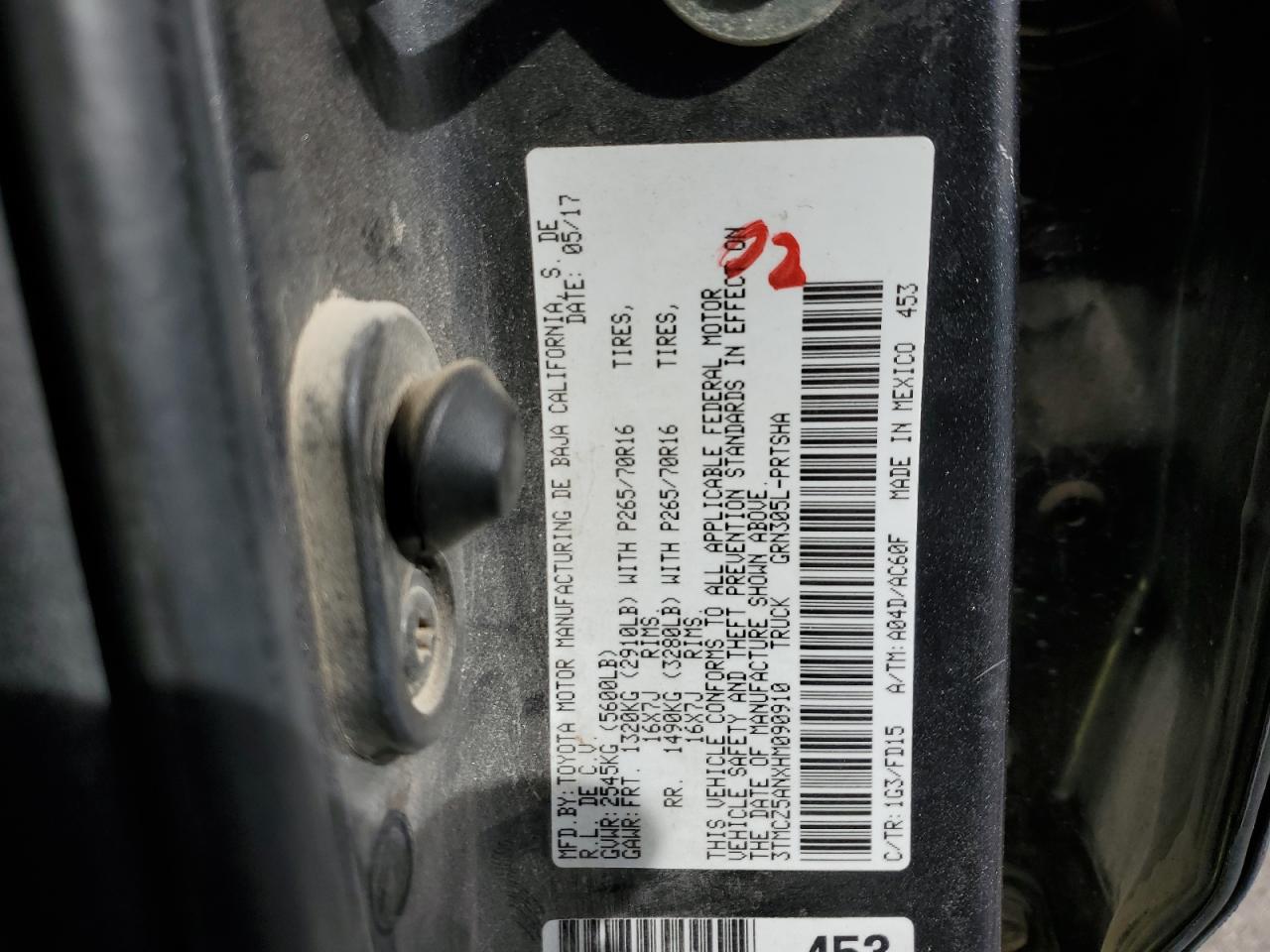 2017 Toyota Tacoma - Image 12