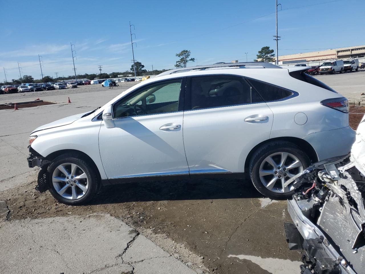 2010 Lexus RX - Image 2