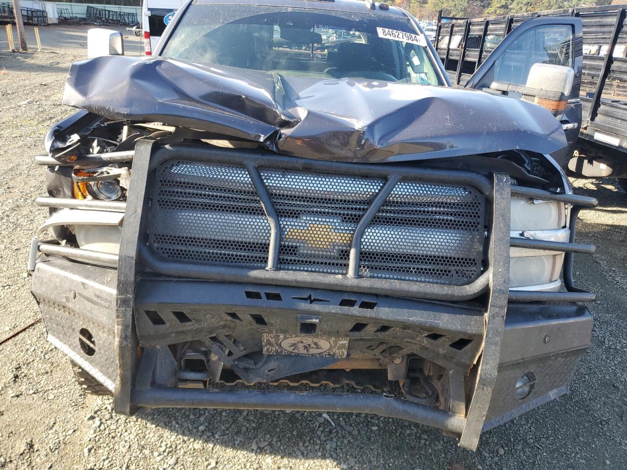 2015 Chevrolet Silverado - Image 11