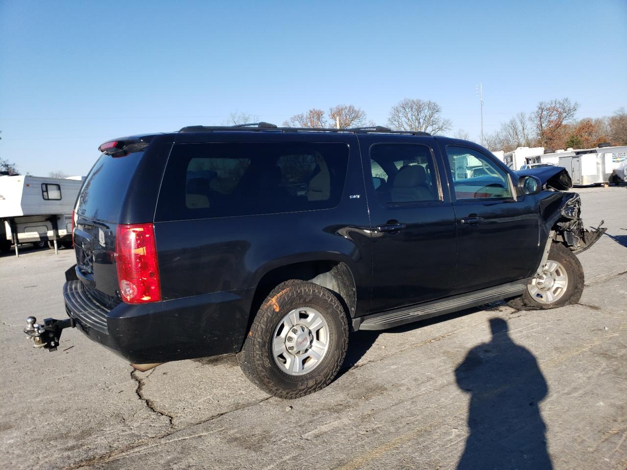 2012 GMC Yukon - Image 3