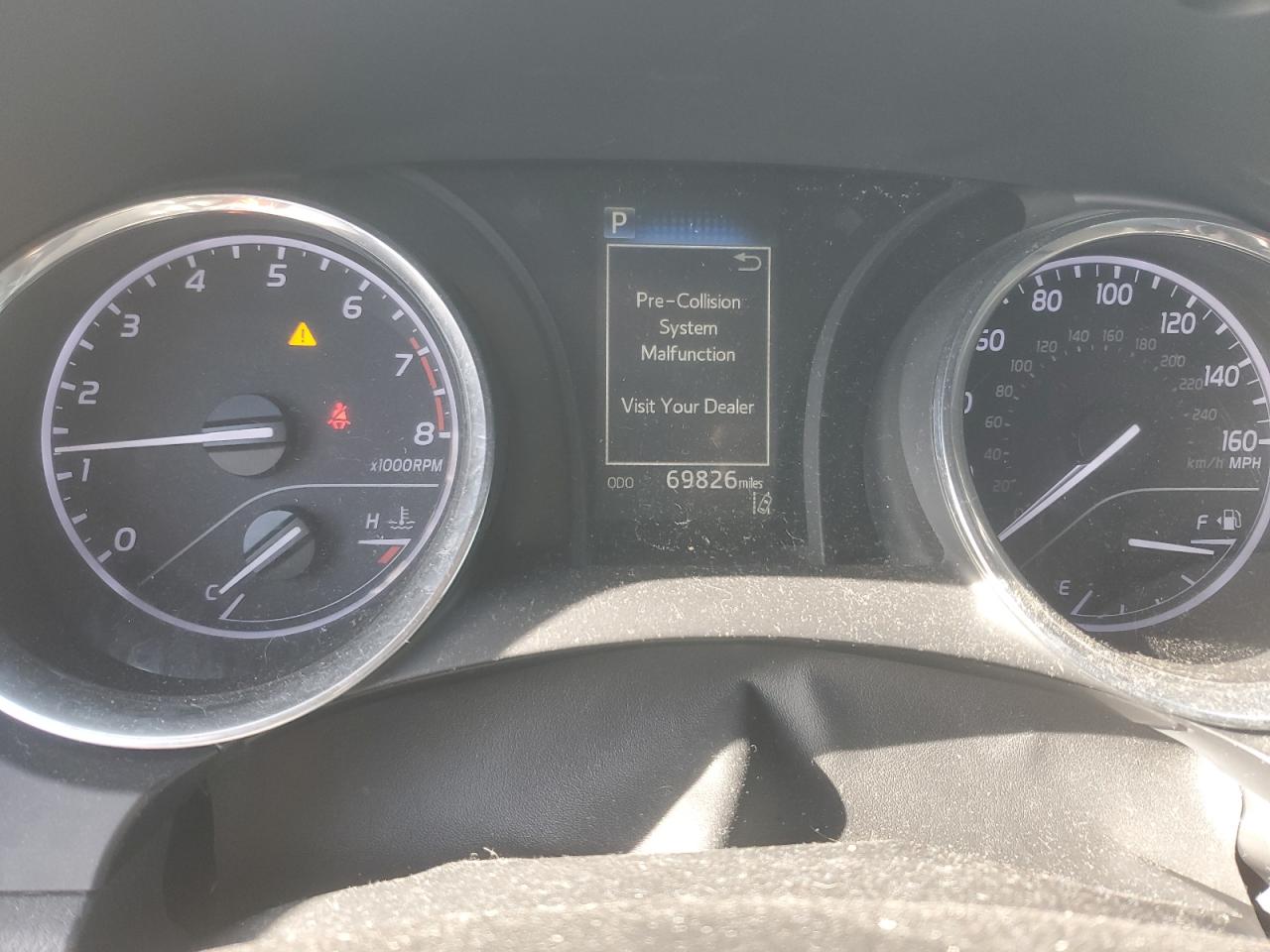 2020 Toyota Camry - Image 9