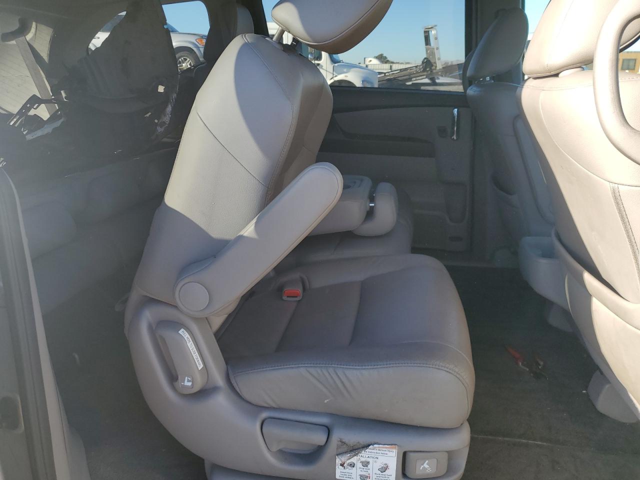 2014 Honda Odyssey - Image 12