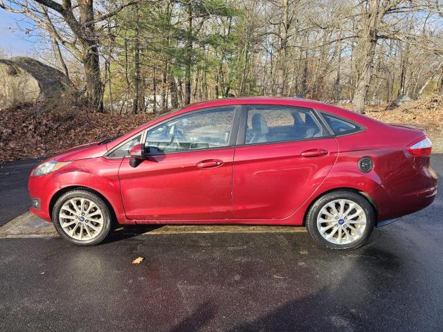 Sedans FORD FIESTA 2014 Burgundy