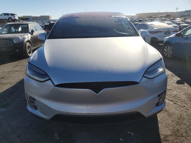  TESLA MODEL X 2016 Серебристый