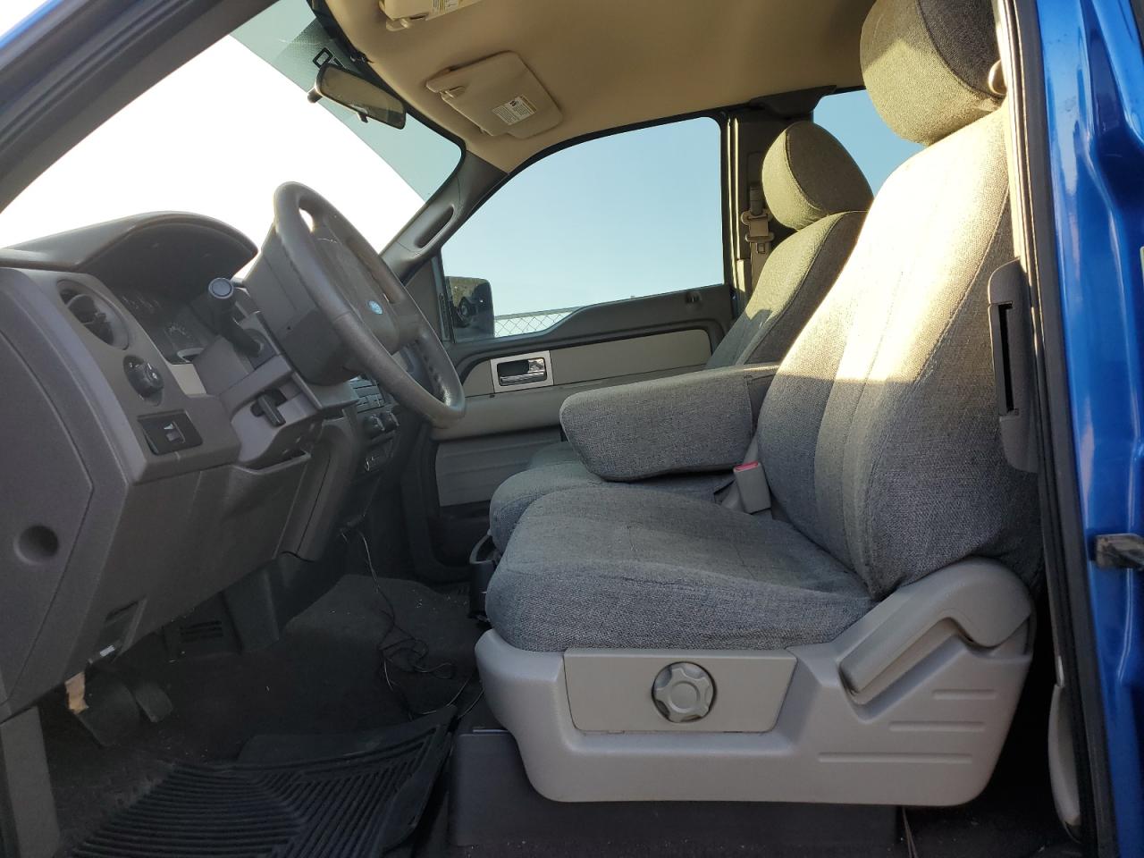 2010 Ford F-150 - Image 7