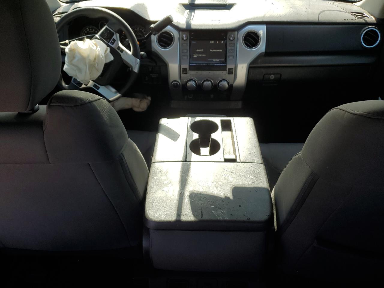 2018 Toyota Tundra - Image 8