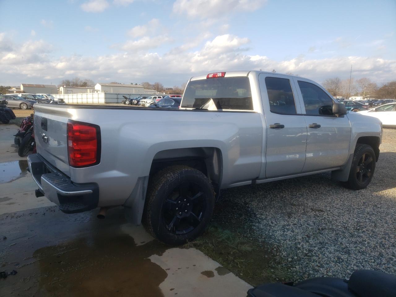2018 Chevrolet Silverado - Image 3