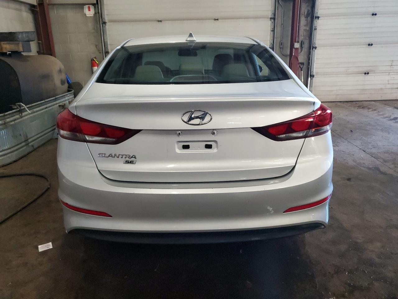 VIN KMHD74LF2HU329870 2017 HYUNDAI ELANTRA no.6