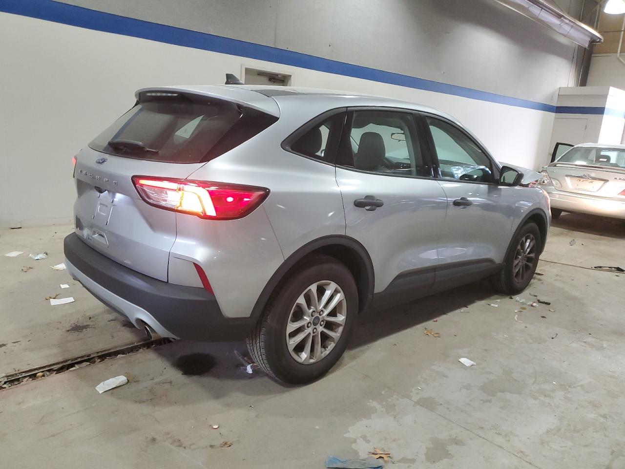 2022 Ford Escape - Image 3