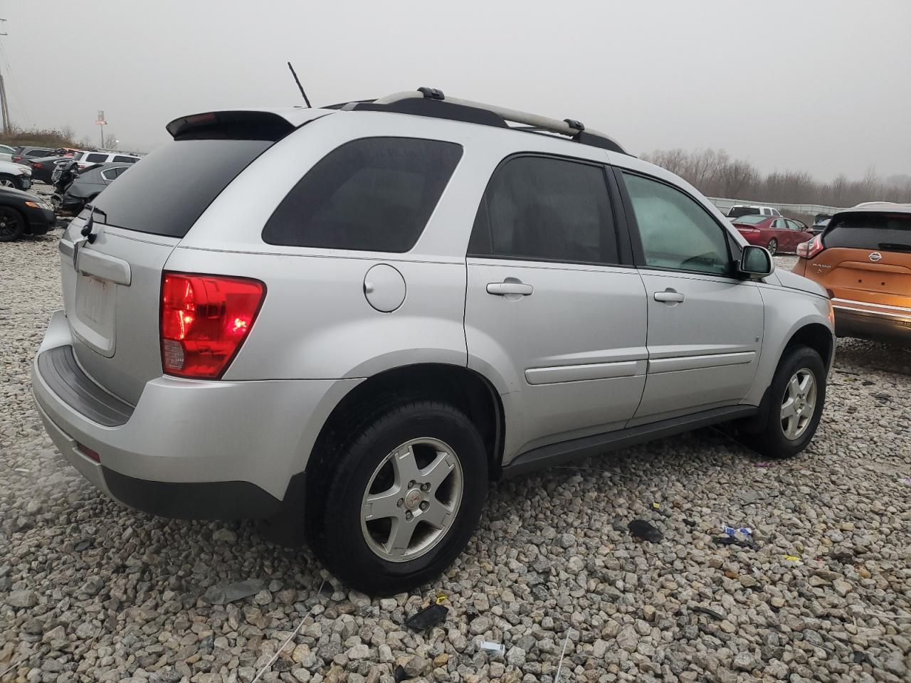 2009 Pontiac Torrent - Image 3