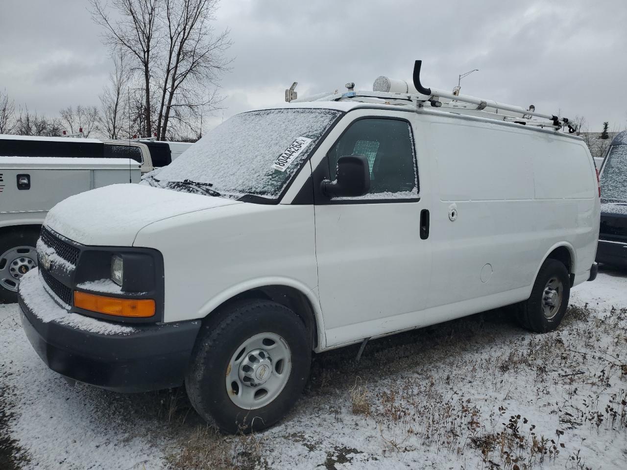 2013 Chevrolet Express G2500  for Sale in Dyer, IN - Minor Dent/Scratches