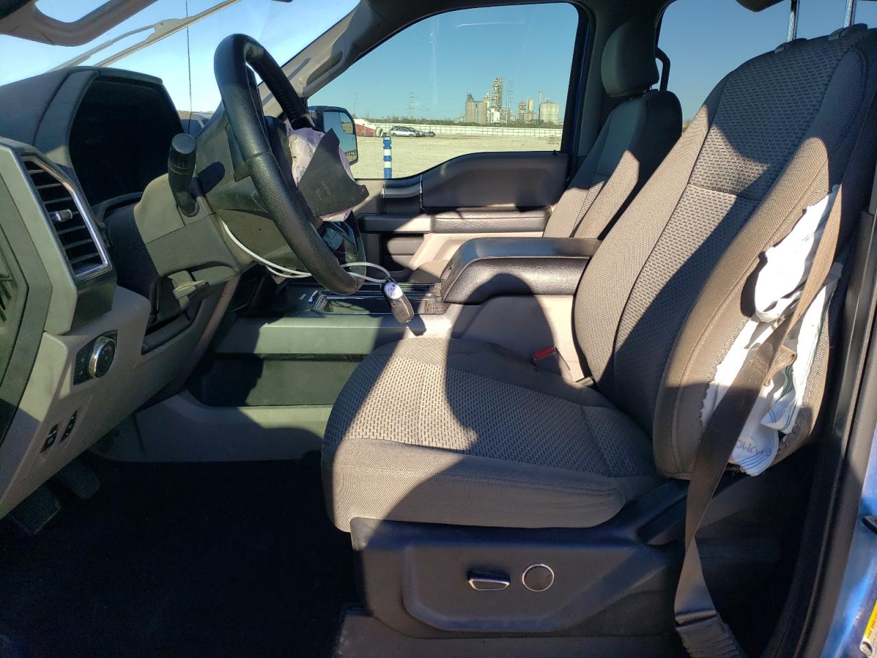 2016 Ford F-150 - Image 7