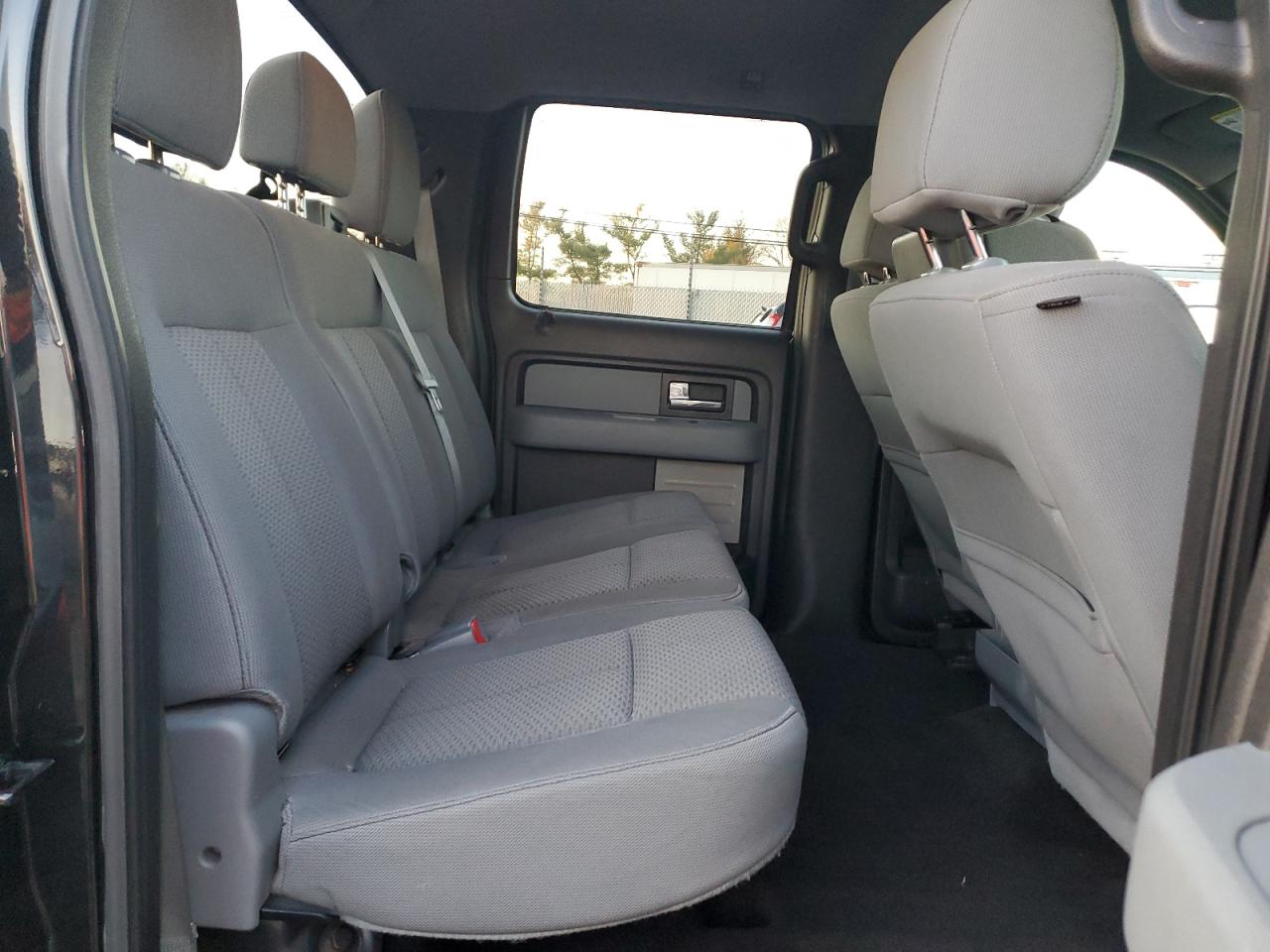 2012 Ford F-150 - Image 10