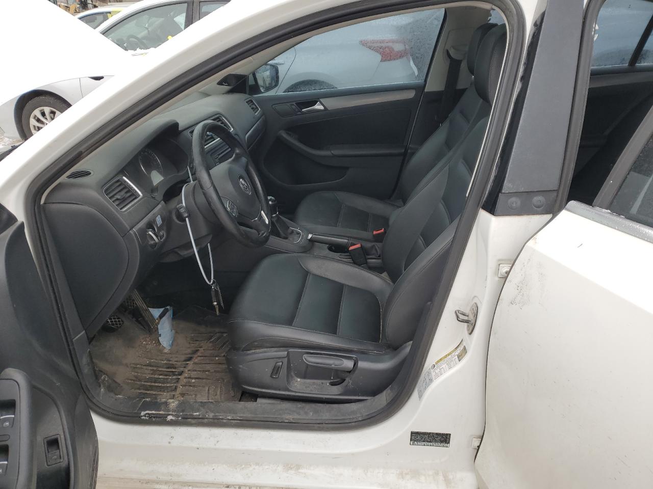 2014 Volkswagen Jetta - Image 7