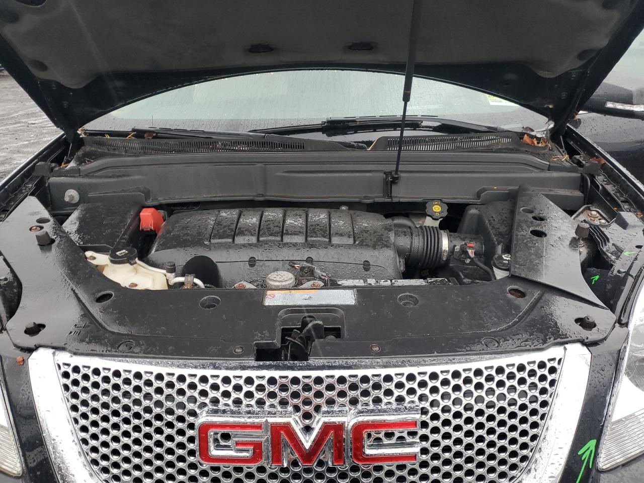 2012 GMC Acadia - Image 11