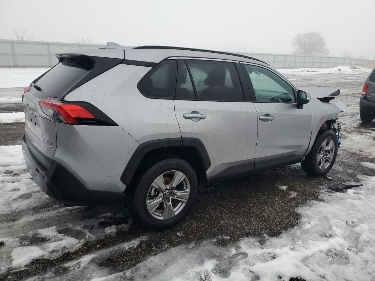 2024 Toyota RAV 4 - Image 3