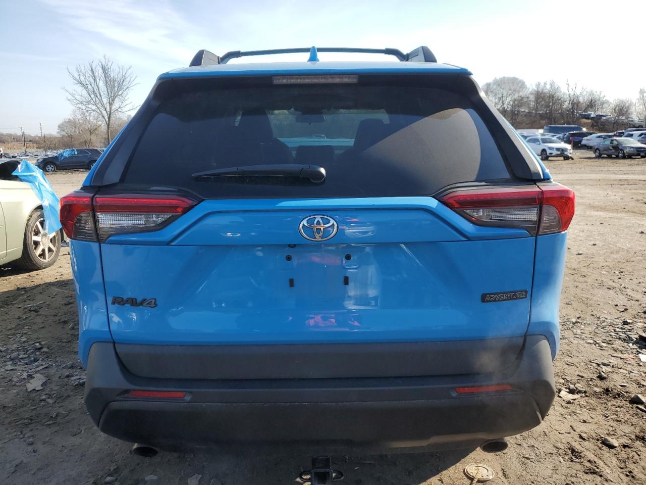 VIN 2T3J1RFV9KW004880 2019 TOYOTA RAV4 no.6