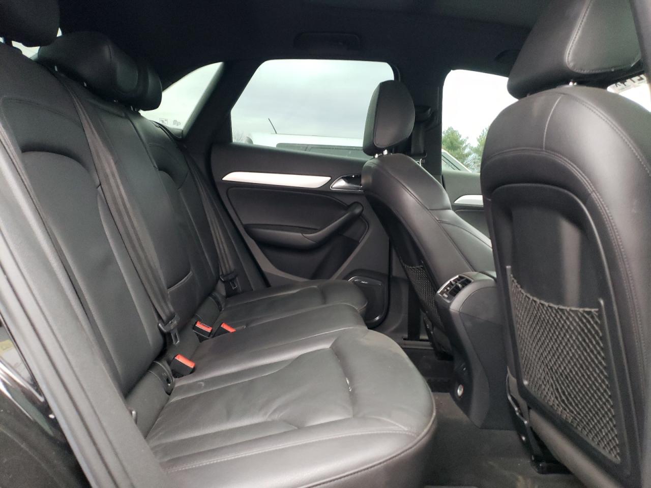 2015 Audi Q3 - Image 11
