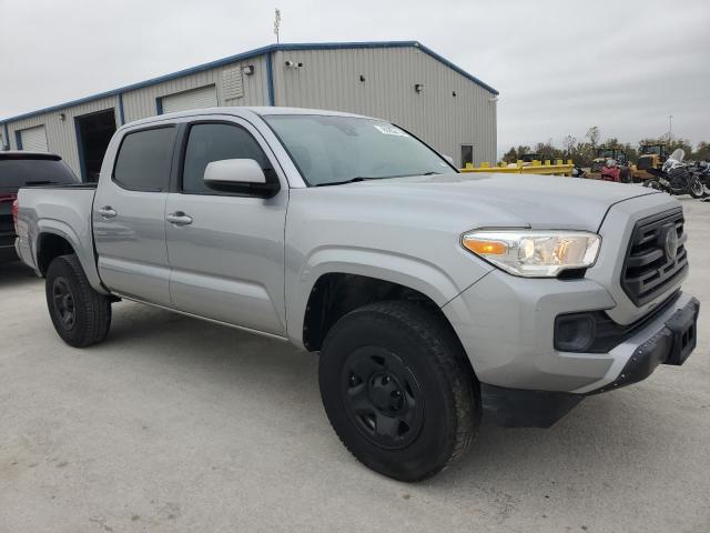  TOYOTA TACOMA 2019 Сріблястий