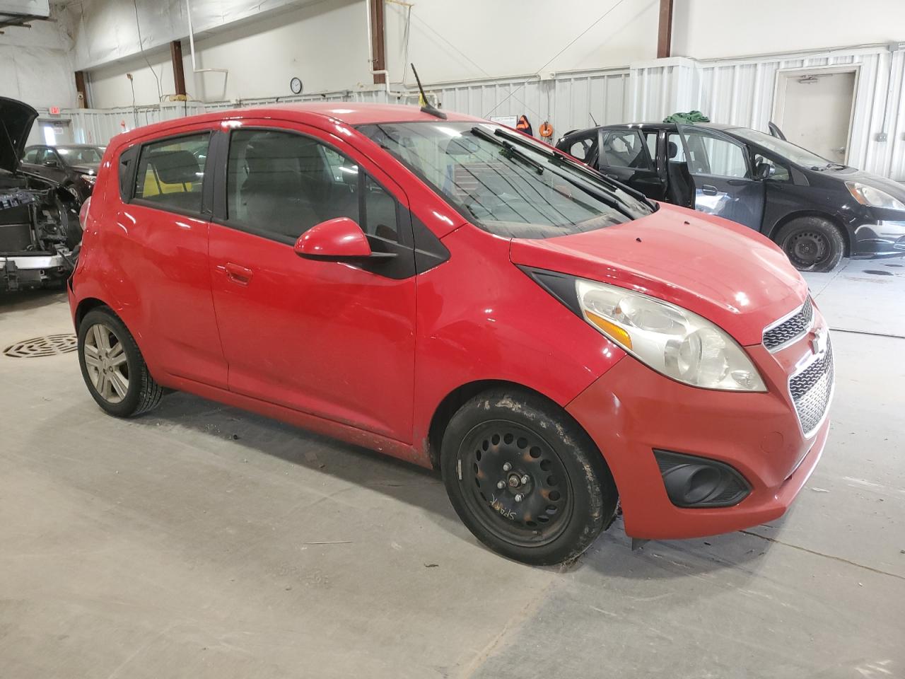 VIN KL8CB6S91EC459591 2014 CHEVROLET SPARK no.4